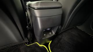 Kia EV6 2023-thumb-21