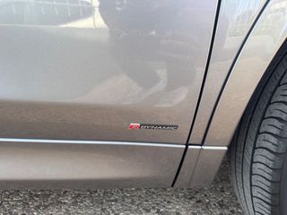 Land Rover Discovery Sport 2021 R-Dynamic SE 4WD-thumb-13