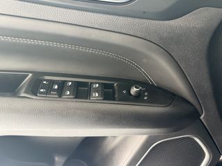 Jeep Compass 2021 4xe S PLUG IN HYBRID black edition!!-thumb-7