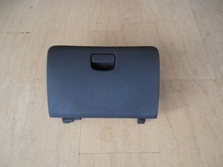 Ντουλαπάκι Daihatsu Cuore L251 02-08