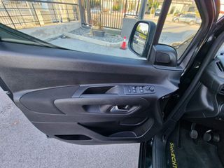 Opel Combo 2023 XL 7ΘΕΣΙΟ  1,5/130HP/ΕΓΓΥΗΣΗ-thumb-32