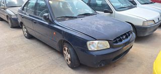 Hyundai Accent '00 Sedan