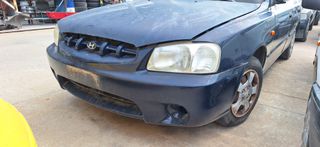 Hyundai Accent '00 Sedan-thumb-2