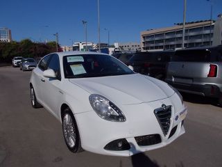 Alfa Romeo Giulietta 2012 DISTINCTIVE-thumb-2