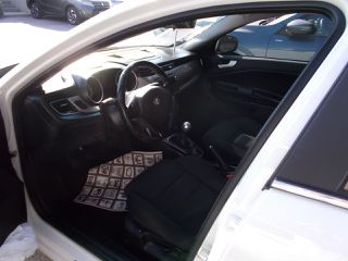 Alfa Romeo Giulietta 2012 DISTINCTIVE-thumb-6