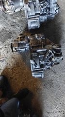 Audi TT Coupe quattro 1.8T Benzin 5-Gang DXW