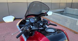 Honda VFR 1200 2011 F-thumb-2