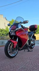 Honda VFR 1200 2011 F-thumb-5