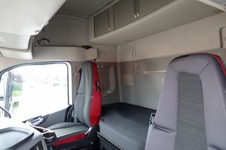 Volvo 2018 FH 460 / I-PARK COOL  / ΣΥΜΒΑΣΗ ΜΕΤΑ ΤΟ ΣΕΡΒΙΣ / ΕΙΣΑΓΩΓΗ-thumb-26