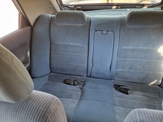 Mazda 323 1991-thumb-7
