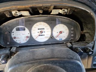 Mazda 323 1991-thumb-11