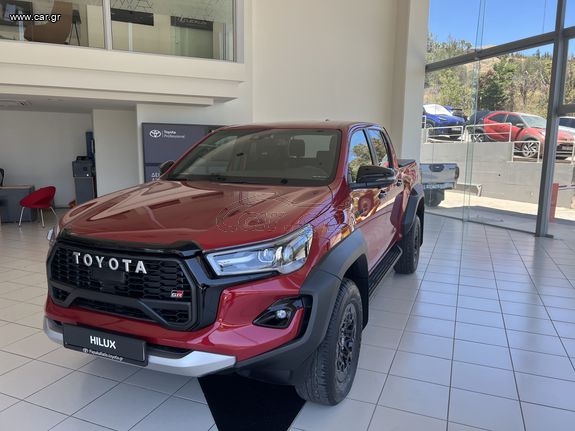 Toyota Hilux 2025 GR-SPORT 2