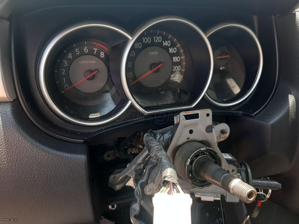 Nissan tiida πετάλι γκαζιού