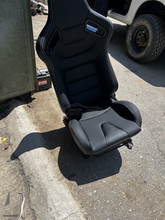 Καθίσματα bucket