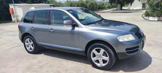 Volkswagen Touareg 2004-thumb-1