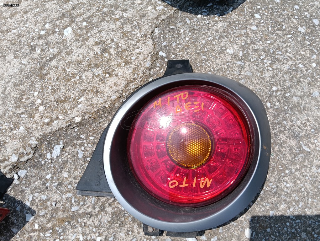 ΦΑΝΑΡΙ ΠΙΣΩ ΔΕΞΙΑ ALFA ROMEO MITO   08-13