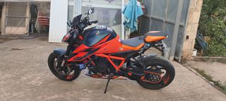 KTM 1290 Super Duke R 2020