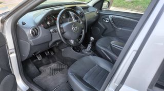 Dacia Duster 2015 1.2 TCe Prestige 4x2 * Δέρμα * Navi* Καδένα NEW !-thumb-7