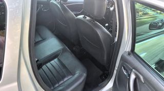 Dacia Duster 2015 1.2 TCe Prestige 4x2 * Δέρμα * Navi* Καδένα NEW !-thumb-11