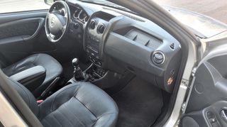Dacia Duster 2015 1.2 TCe Prestige 4x2 * Δέρμα * Navi* Καδένα NEW !-thumb-12