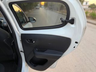 Peugeot 108 2016 1.2cc 82hp VTi Allure (Cabrio)-thumb-49