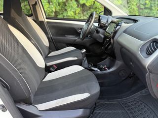 Peugeot 108 2016 1.2cc 82hp VTi Allure (Cabrio)-thumb-53