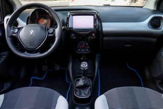 Peugeot 108 2016 1.2cc 82hp VTi Allure (Cabrio)-thumb-54