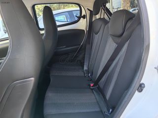Peugeot 108 2016 1.2cc 82hp VTi Allure (Cabrio)-thumb-37