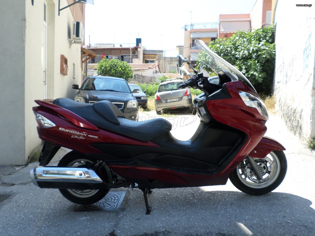 Motorrad Vergleich Suzuki Burgman 400 2018 Vs. Suzuki Burgman 400 2019