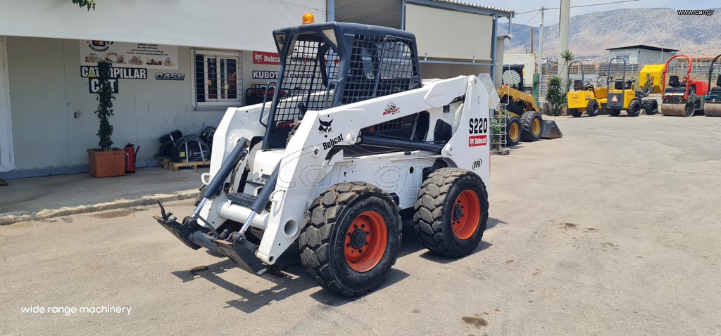 Φορτωτής Με Λάστιχα Bobcat 2009 S220