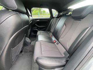 Audi A3 2017 E-TRON S-LINE-thumb-14