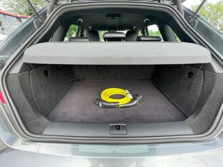 Audi A3 2017 E-TRON S-LINE-thumb-17