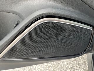 Audi A3 2017 E-TRON S-LINE-thumb-35