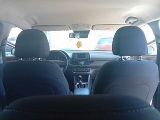 Hyundai i 30 2019 1.6 CRDI-thumb-10