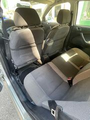 Skoda Octavia 2003-thumb-6