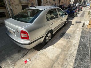Skoda Octavia 2003-thumb-8
