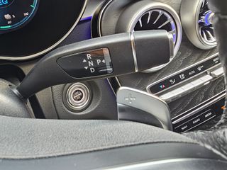 Mercedes-Benz C 300 2020 e 4Matic 9g tronic-thumb-101