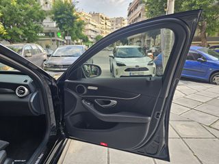 Mercedes-Benz C 300 2020 e 4Matic 9g tronic-thumb-78