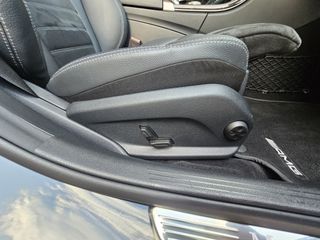 Mercedes-Benz C 300 2020 e 4Matic 9g tronic-thumb-88