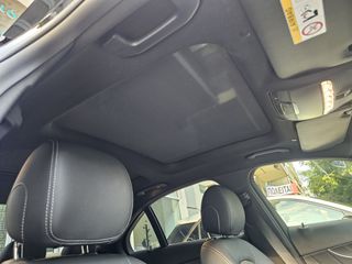 Mercedes-Benz C 300 2020 e 4Matic 9g tronic-thumb-90