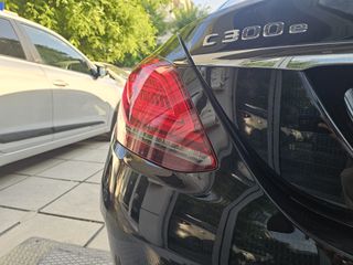 Mercedes-Benz C 300 2020 e 4Matic 9g tronic-thumb-28