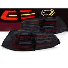 ΦΩΤΑ ΠΙΣΩ LED μαύρα φυμέ W/RED SEQ ταιριάζει σε VW GOLF 7 13-17 SW