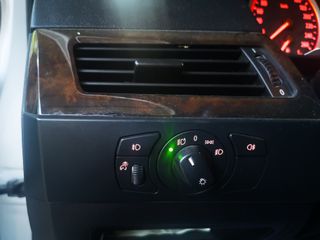 Bmw 520 2004-thumb-3