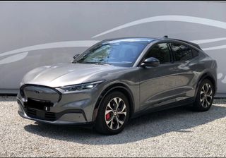 Ford Mustang Mach-E 2021-thumb-1