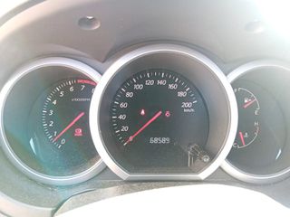 Καντράν - Κοντέρ Suzuki Grand Vitara '08