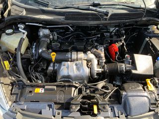 FORD FIESTA 2009-2013-thumb-4
