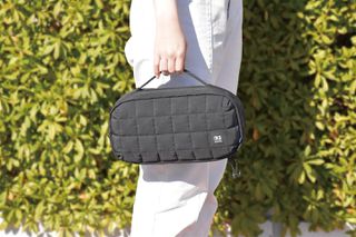 HORI - Puff Pouch - Black - Mid-size / Nintendo Switch 2-thumb-2
