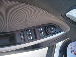 Ford Focus 2012 TDCI-thumb-14