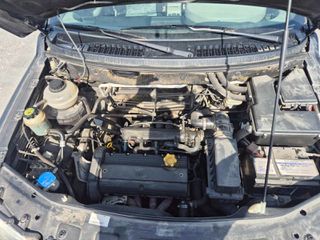 LAND ROVER FREELANDER '01 1.8cc-thumb-9