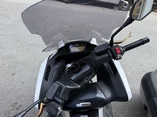 Honda Integra 700 2012-thumb-4